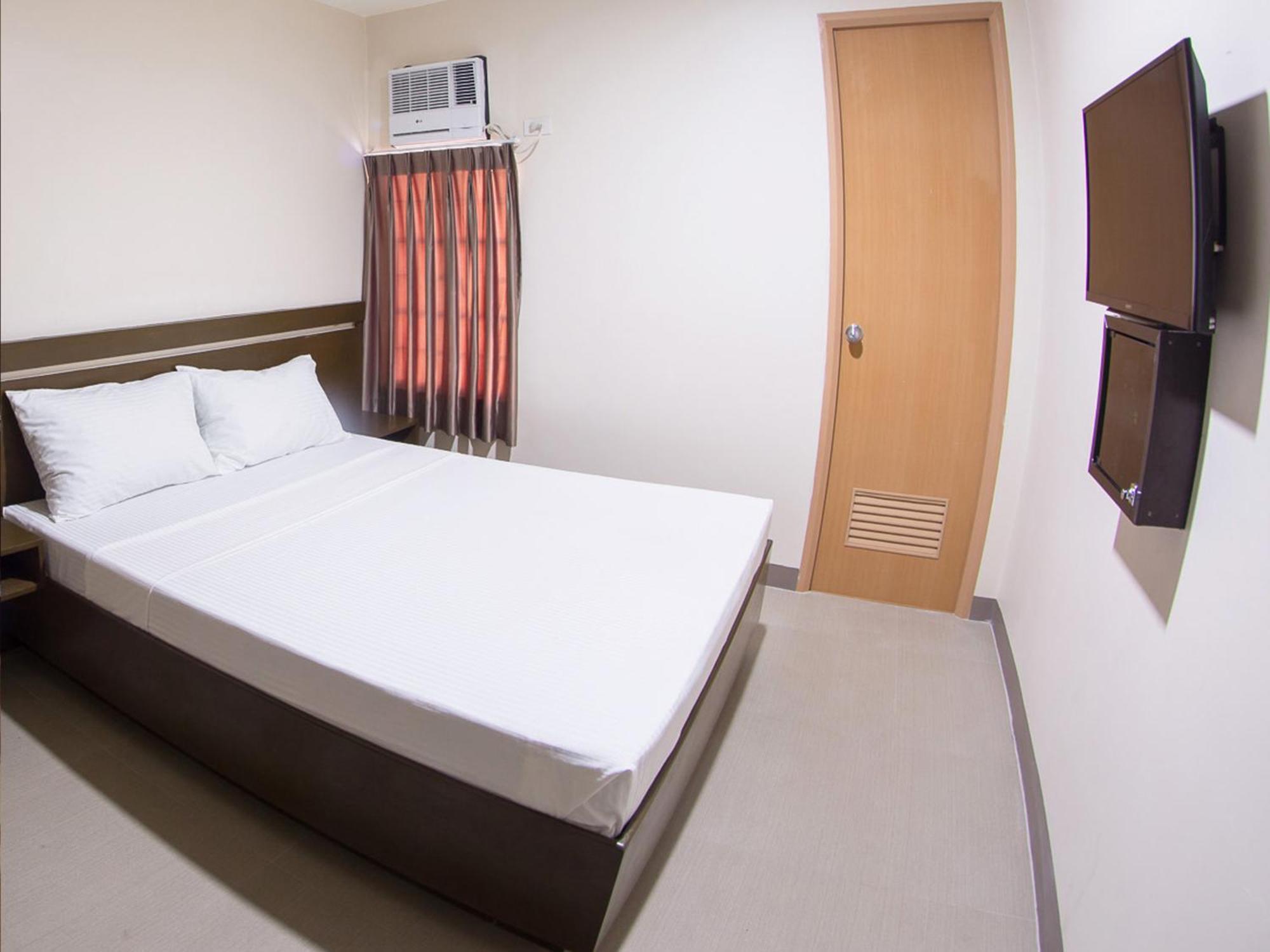 Emerald Suites Cdo Cagayán de Oro Habitación foto