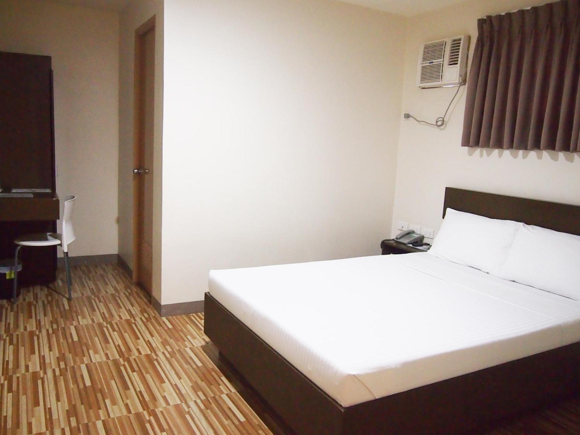 Emerald Suites Cdo Cagayán de Oro Exterior foto